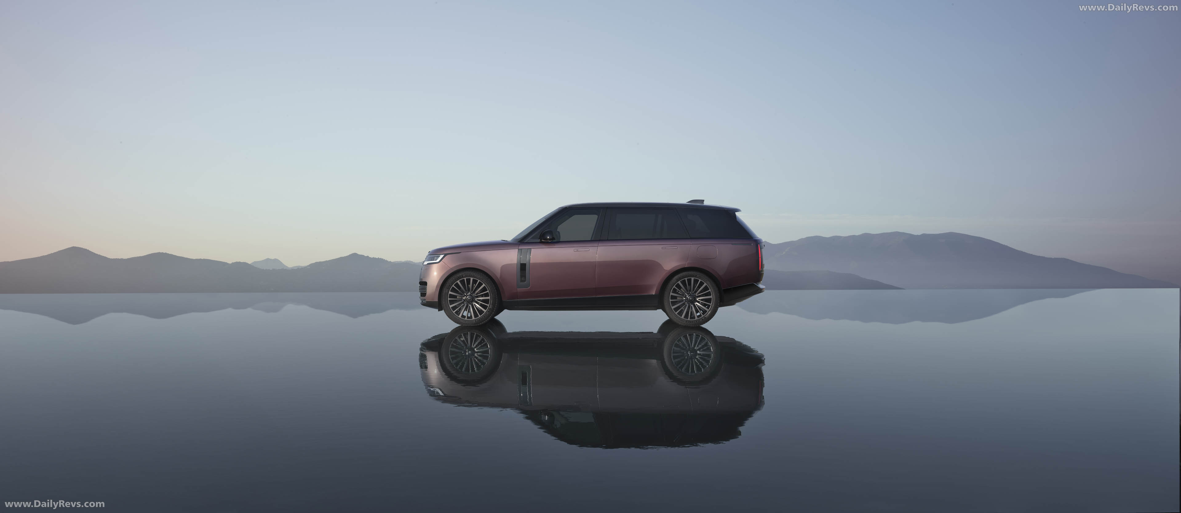 2027 Land Rover Range Rover Electric Side View